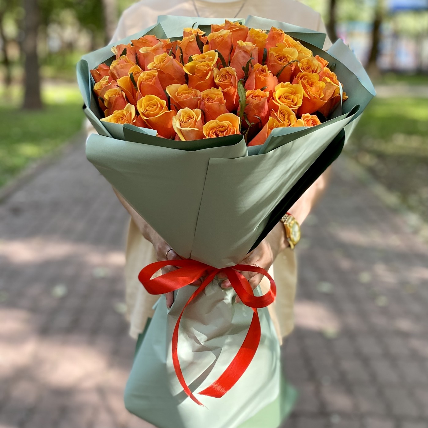 51 оранжевая роза Бермуда